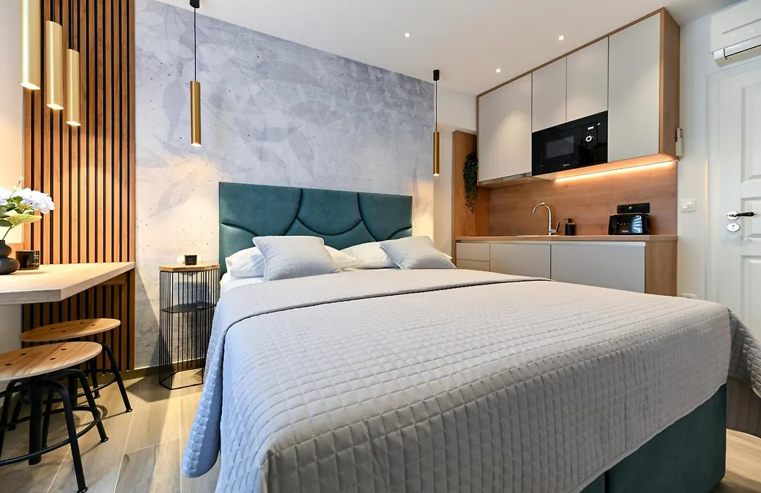 Apartments And Rooms Nekic-1