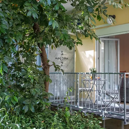 Luxury Rooms With Balcony-2