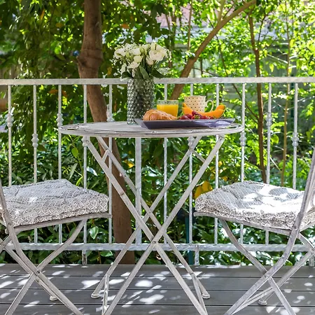 Luxury Rooms With Balcony-3
